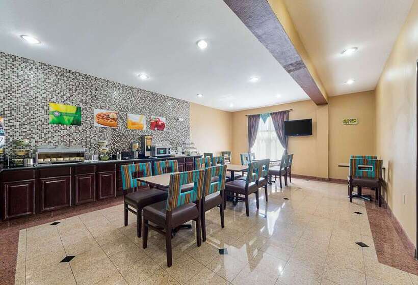 هتل Quality Inn & Suites