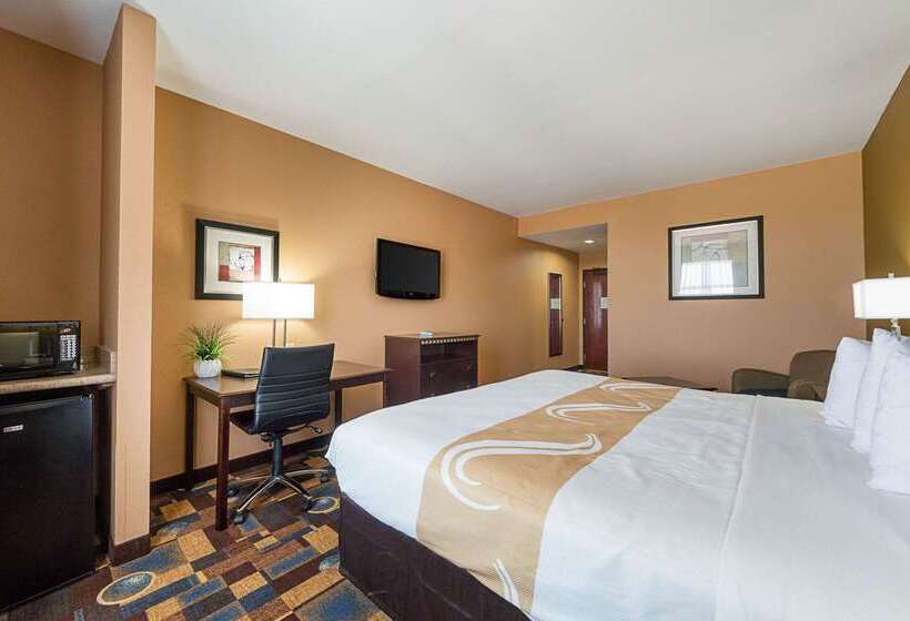 هتل Quality Inn & Suites