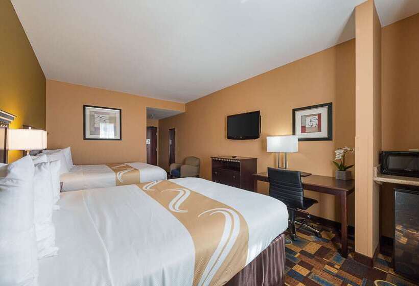 هتل Quality Inn & Suites