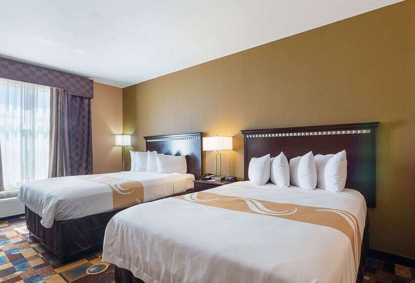 هتل Quality Inn & Suites