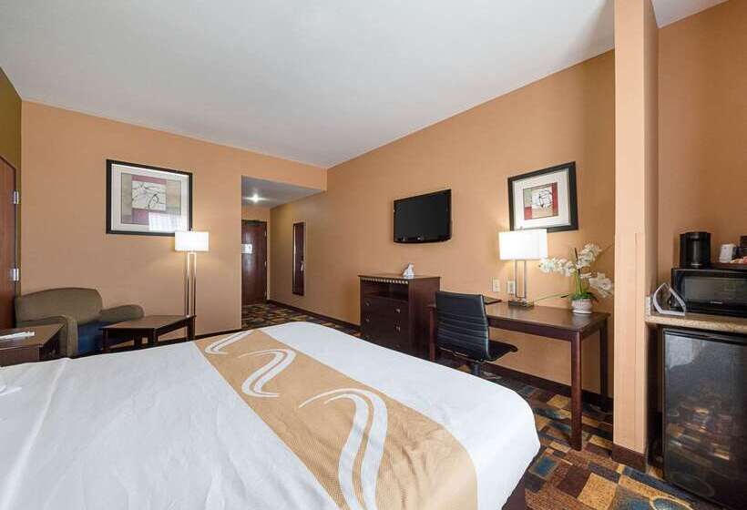 هتل Quality Inn & Suites