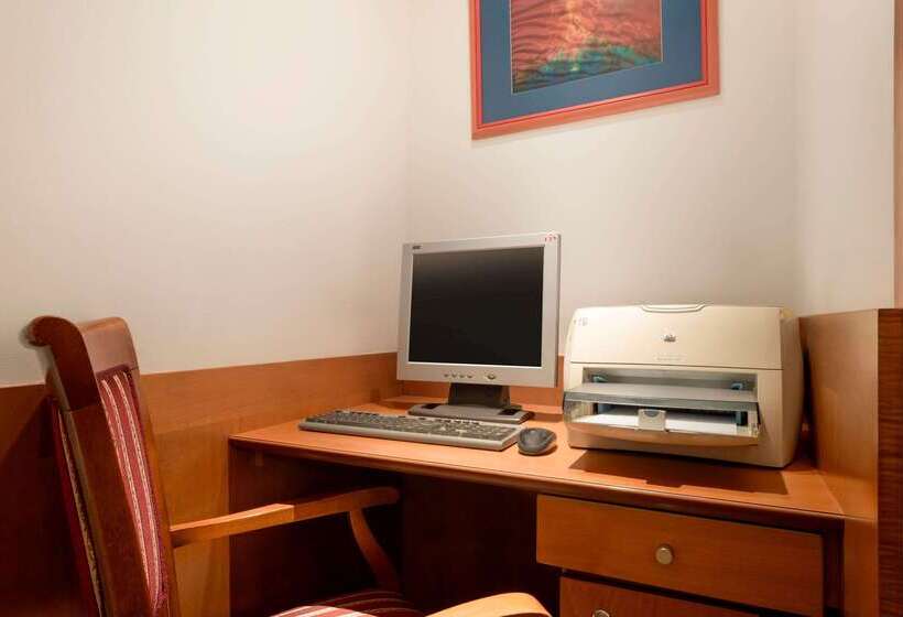 Fotos del hotel Ramada Prague City Centre:  15