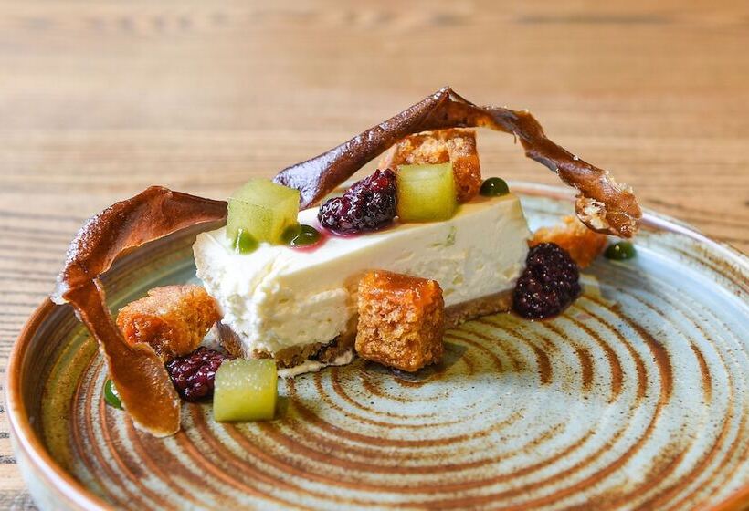 هتل Shibden Mill Inn