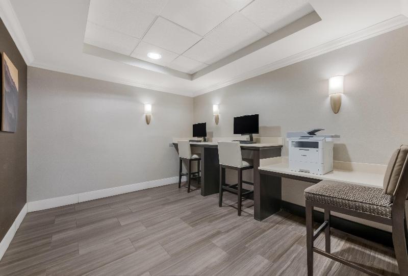 هتل Staybridge Suites Chesapeake Virginia Beach, An Ihg