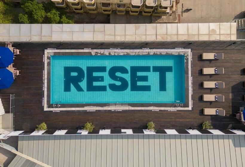 Fotos del hotel Multitude Hotel:  10