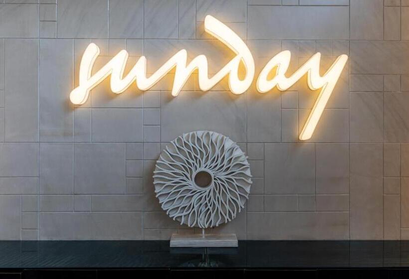 Fotos del hotel Multitude Hotel:  46