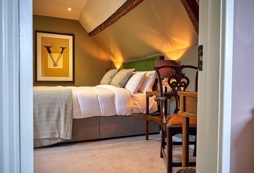 فندق The Horse And Groom Inn