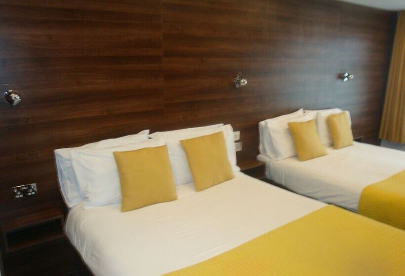 هتل The Sandhurst