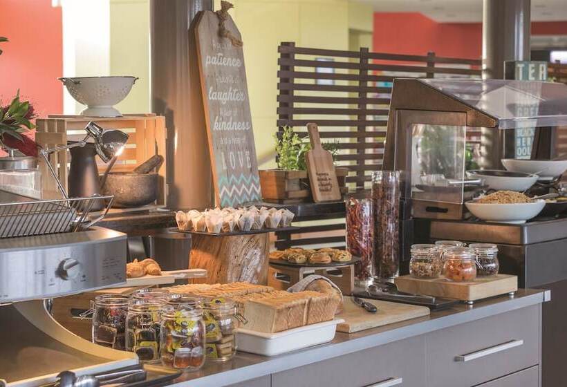 Travelodge Hotel Hobart Airport