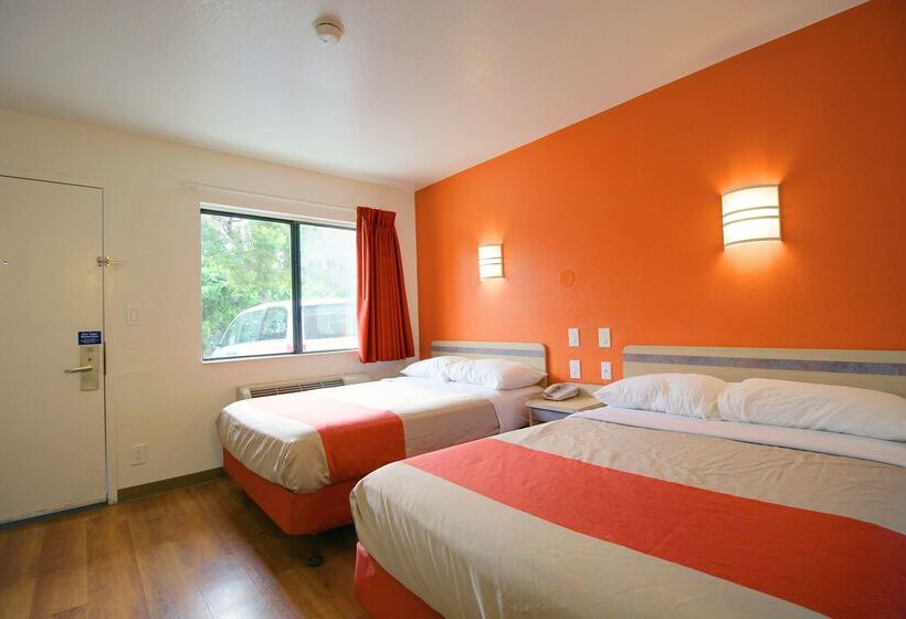 Motel 6 Lantana West Palm Beach, Fl