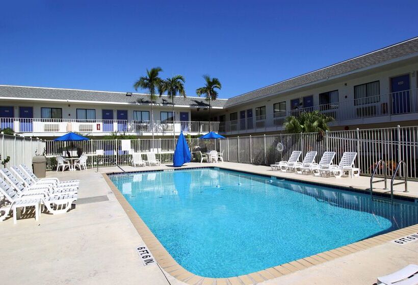 Motel 6lantana, Fl