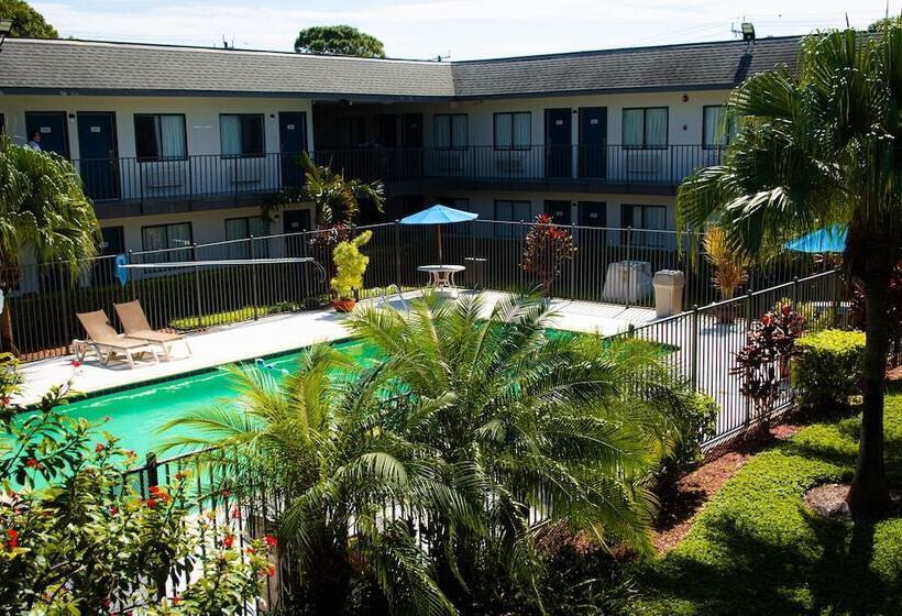 Motel 6 Lantana West Palm Beach, Fl