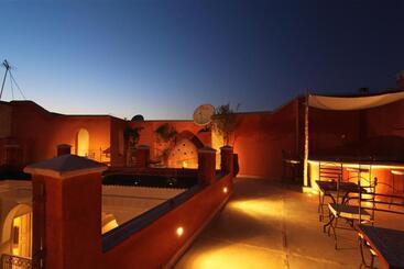 Riad Dar Ten