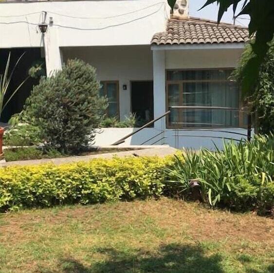 تختخواب و صبحانه Casa Cielo
