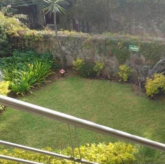 تختخواب و صبحانه Casa Cielo