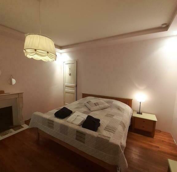 Bed and Breakfast Fleur De Senon