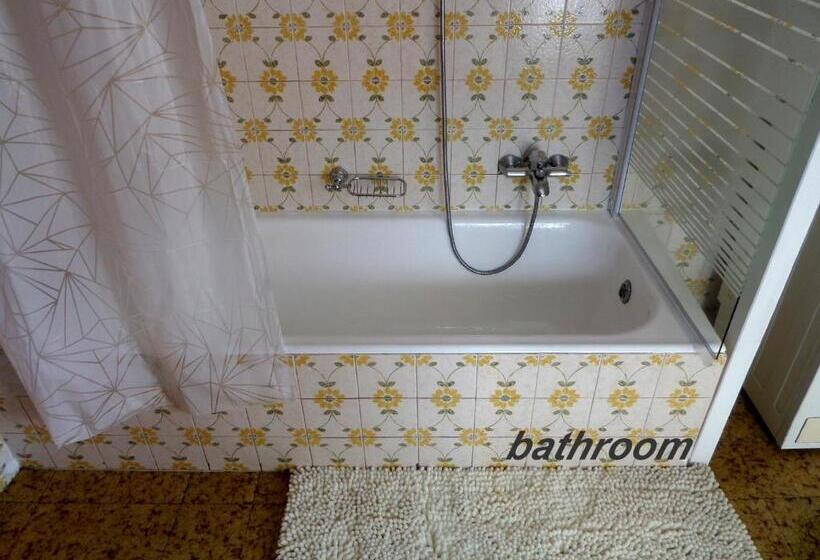 مبيت وإفطار La Finestra Sul Fiume