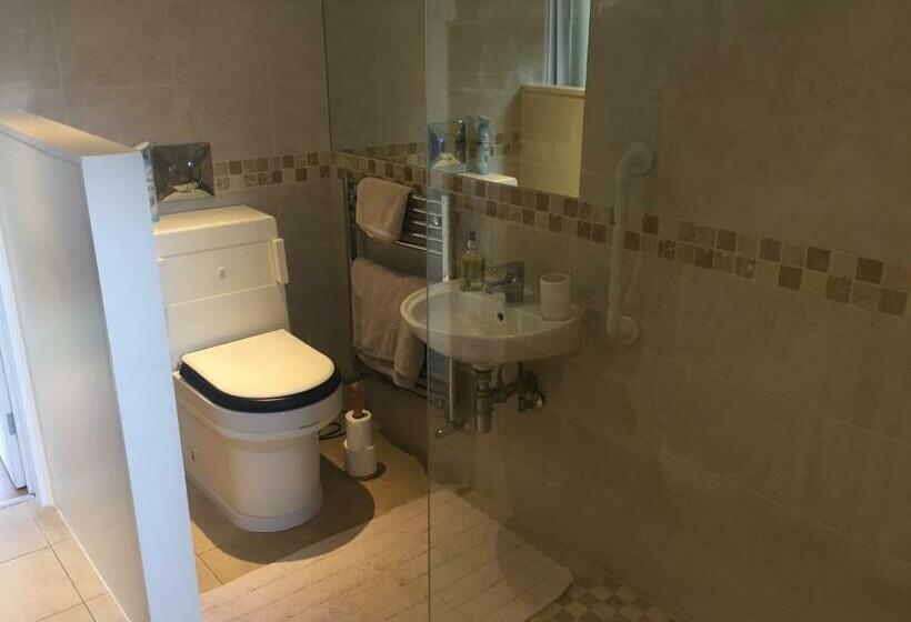 Clinton S Green B&b
