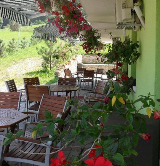 پانسیون Grandemi Belvedere Bucovina