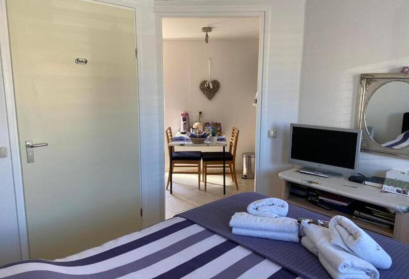 پانسیون Guest House Open Doors