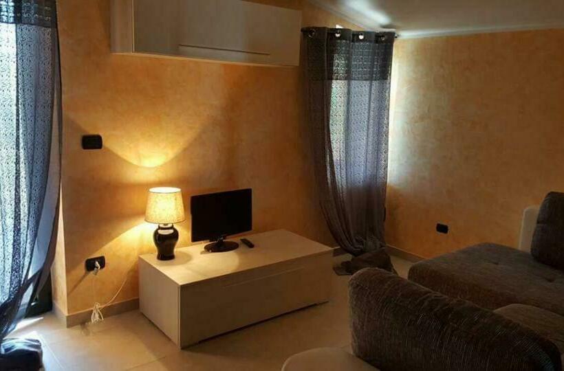 بنسيون La Casa Di Ninna Affittacamere