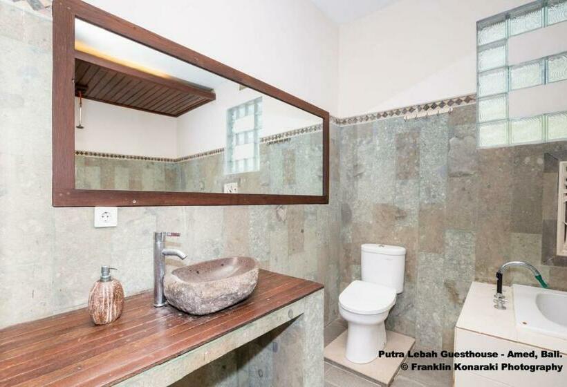 膳宿费 Putra Lebah Amed Guest House