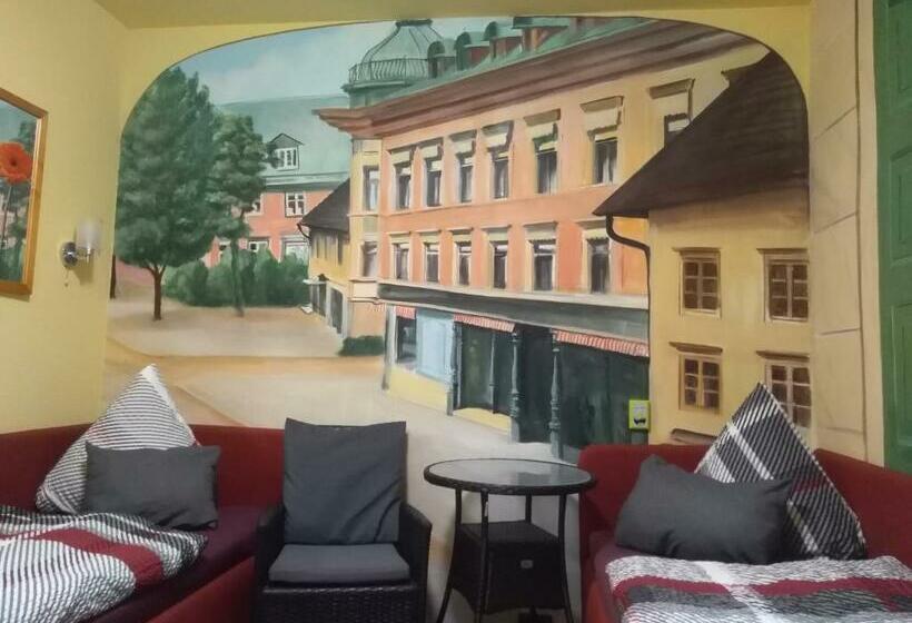 فندق صغير Ferienwohnung Direkt In Ilmenau