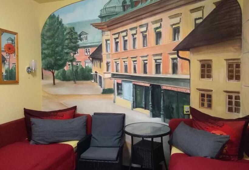 فندق صغير Ferienwohnung Direkt In Ilmenau