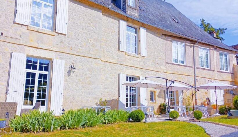 住宿加早餐  Chambre D Hôtes Au Jardin De La Bachellerie