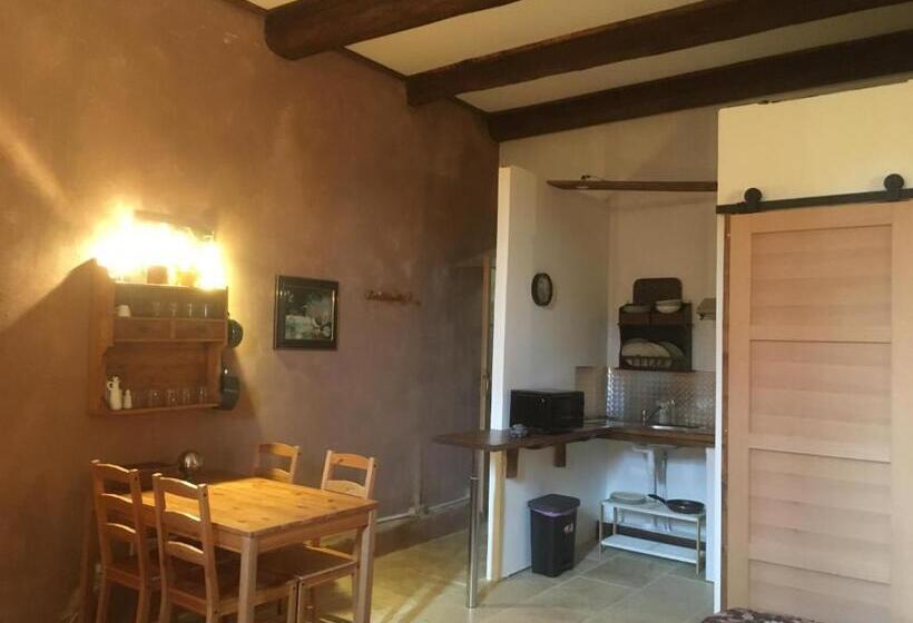 ベッドアンドブレックファースト Chateau De La Bastide