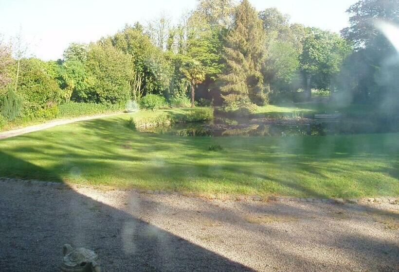 مبيت وإفطار Chateau Des Poteries