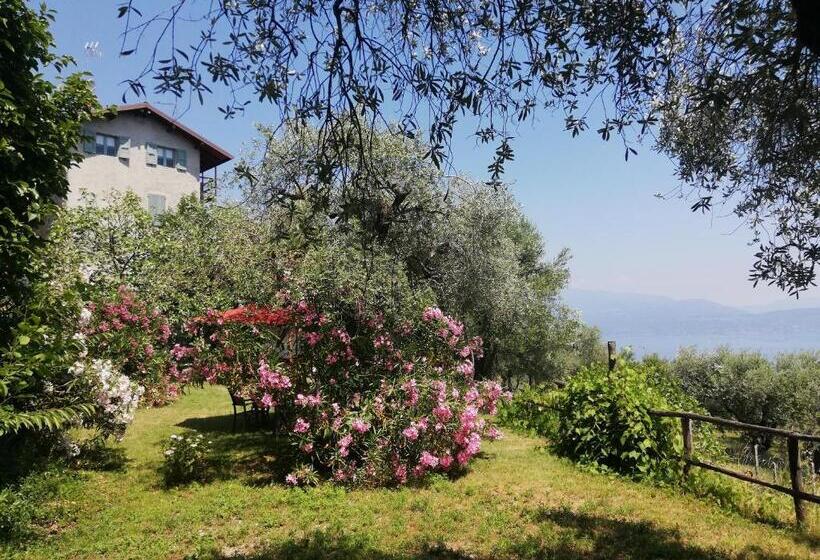 هتل Agriturismo Conte Brunello