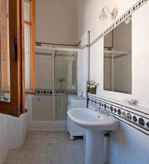פנסיון Cosetta Guest House