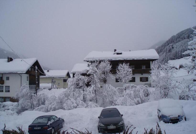 بنسيون Gästehaus Lienharterhof