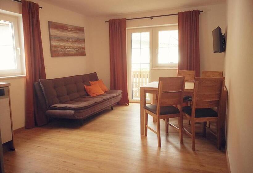 ユースホステル Landgasthof Peterbauer