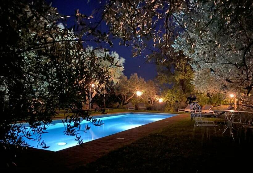 צימר Agriturismo La Cervaiola Piccola Dimora Di Campagna