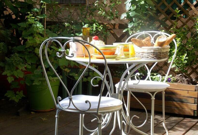 ベッドアンドブレックファースト La Maison Du Bonheur