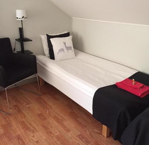 تختخواب و صبحانه Norrgården I Sandviken
