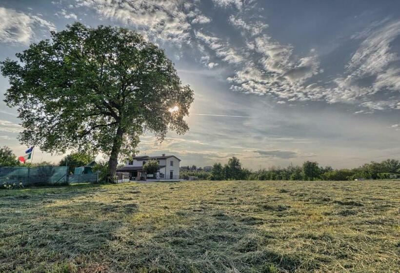 فندق Country Rooms & Suite La Quercia