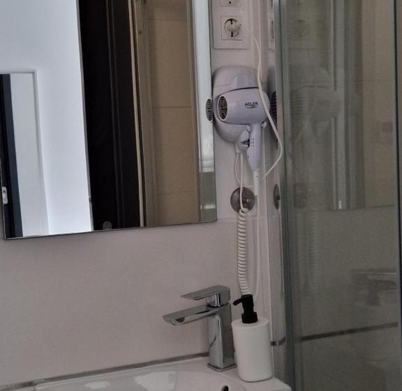 پانسیون Nefelejcs Vendégház