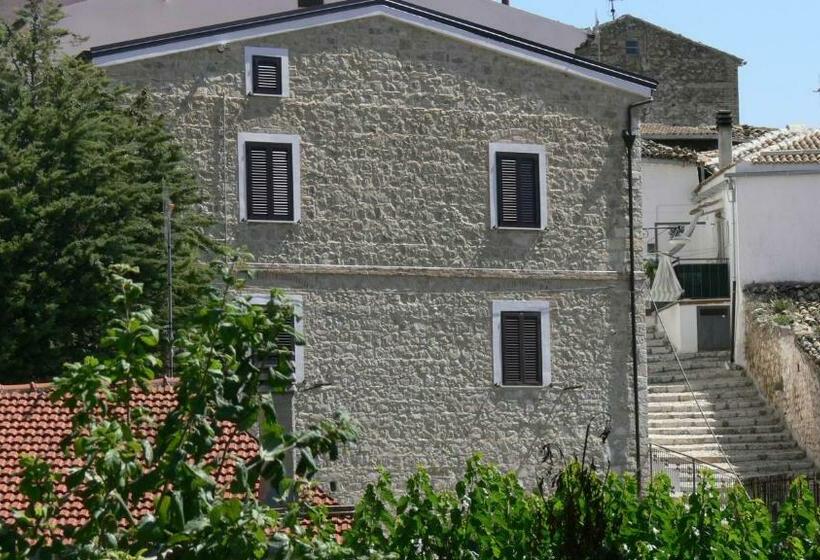 بنسيون Residenza Sulla Roccia