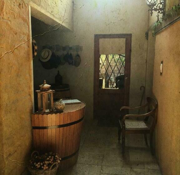 بنسيون Revenir