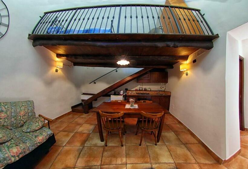 צימר Al Vecchio Cellaio Historical Guest House