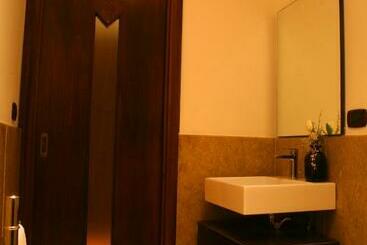 تختخواب و صبحانه Al Vecchio Cellaio Historical Guest House