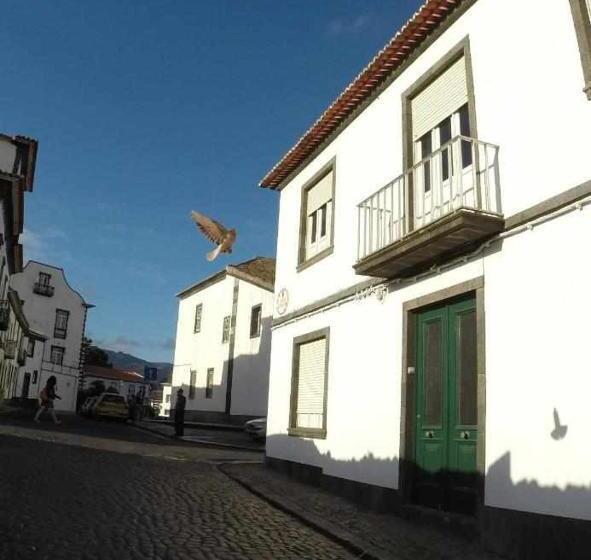 تختخواب و صبحانه Costa Norte Guesthouse