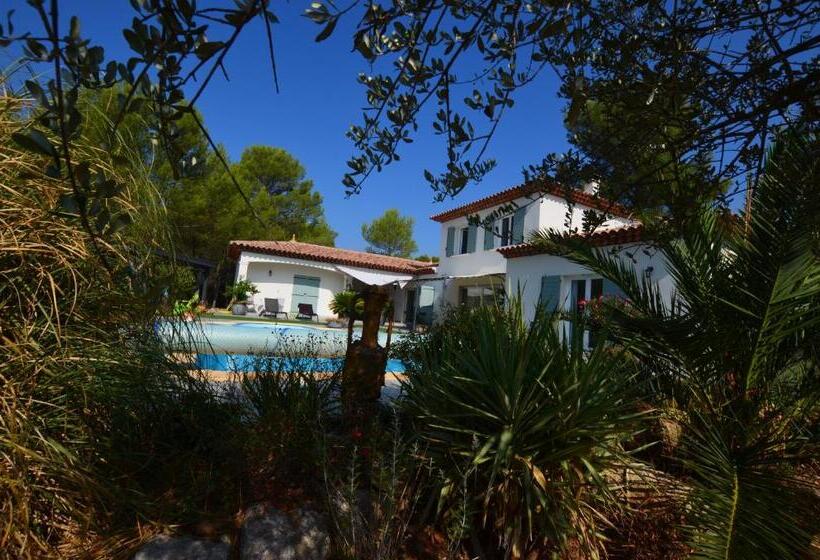 L Olivadou B&b