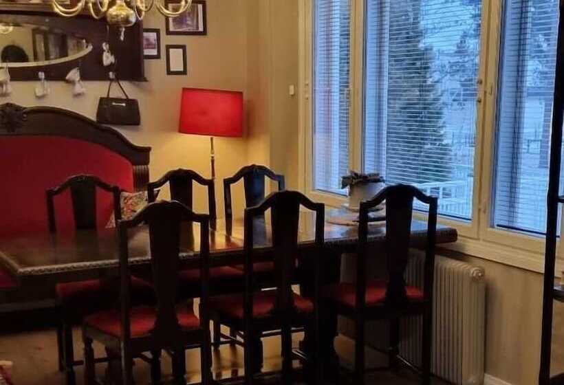 بنسيون Wanha Neuvola Guesthouse