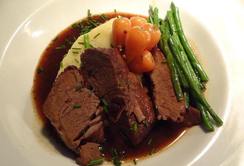 هاستل The Dundry Inn