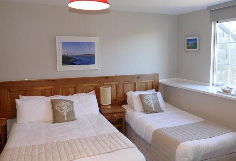 تختخواب و صبحانه Avonmore House   Room Only Accommodation