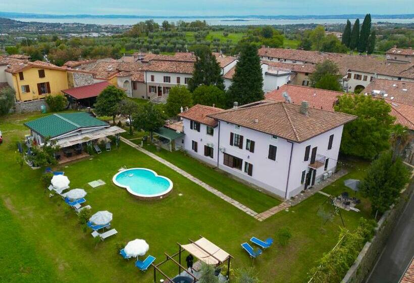 ベッドアンドブレックファースト La Casa Di Campagna Sul Garda
